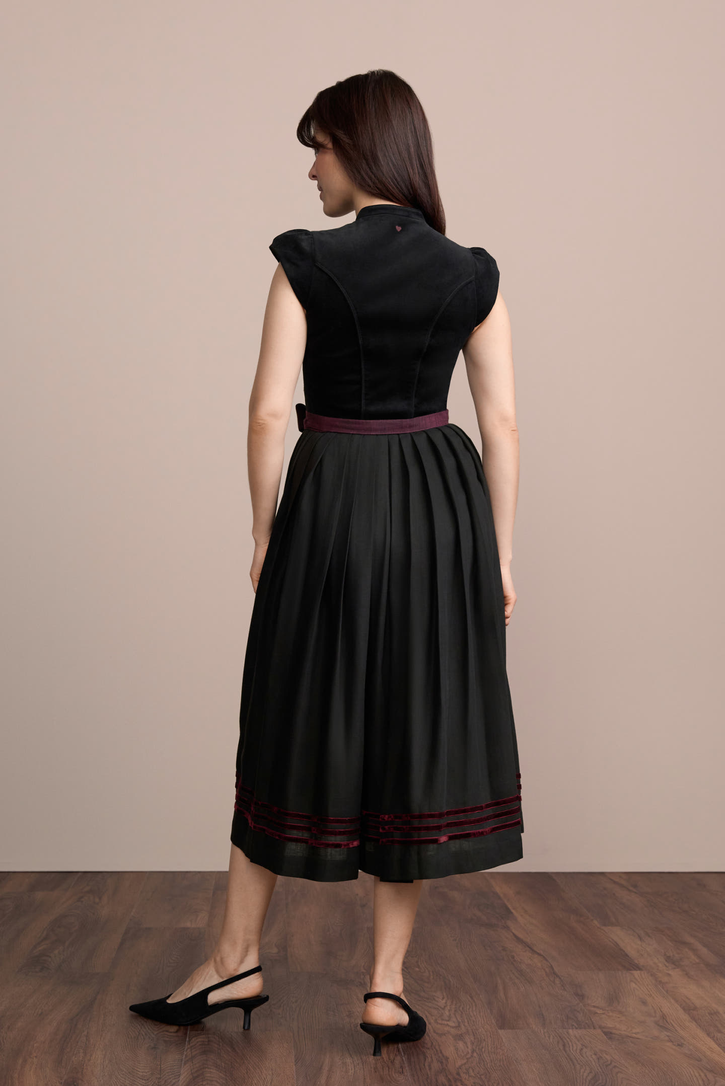 Dirndl Naela (80cm)