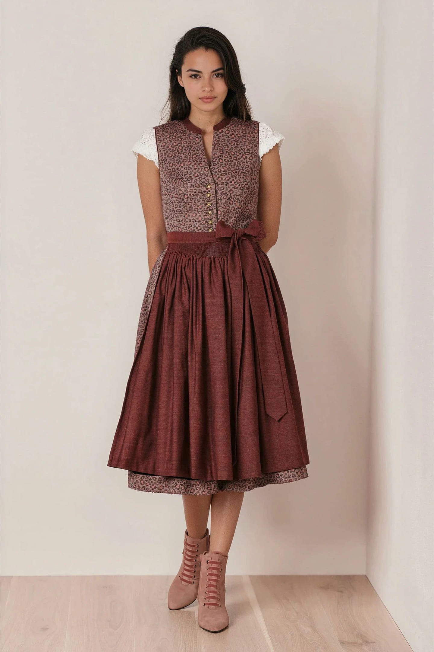 Dirndl Leonore (70cm)