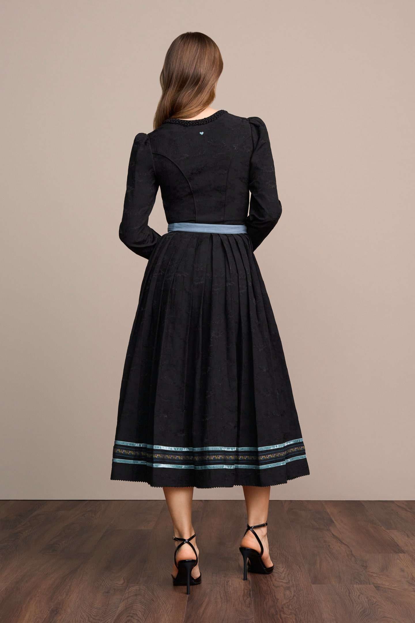 Dirndl Sylvia (80cm)
