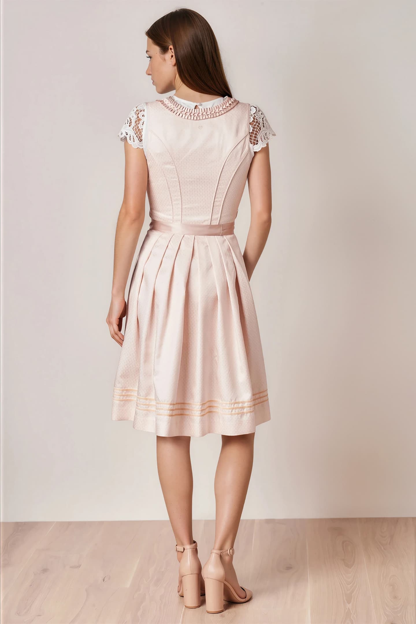 Dirndl Elouise (60cm)